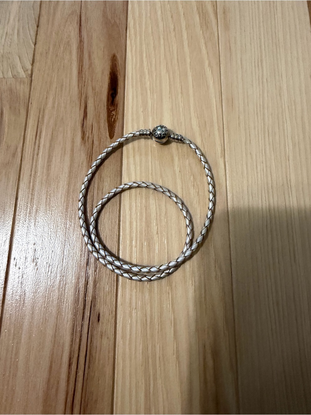 Pandora White Braided Double-Wrap Bracelet with Silver Clasp - Picture 3 of 4